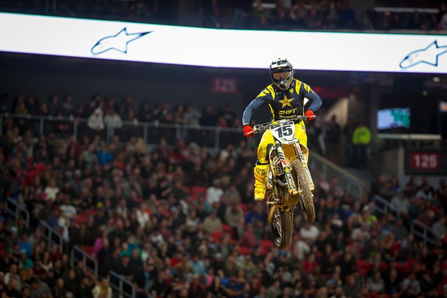 加一飞机失 加一飞机失