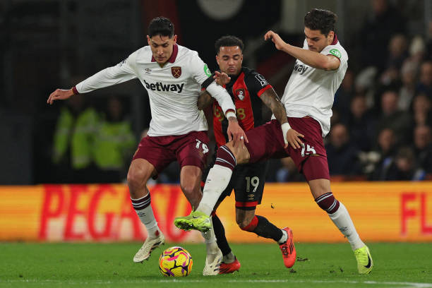 续拉开比分 续拉开比分